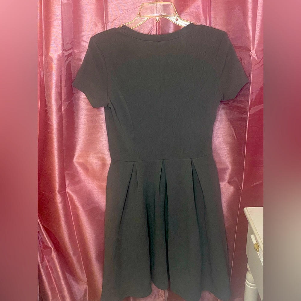 Short Sleeve Waist Midi Dress